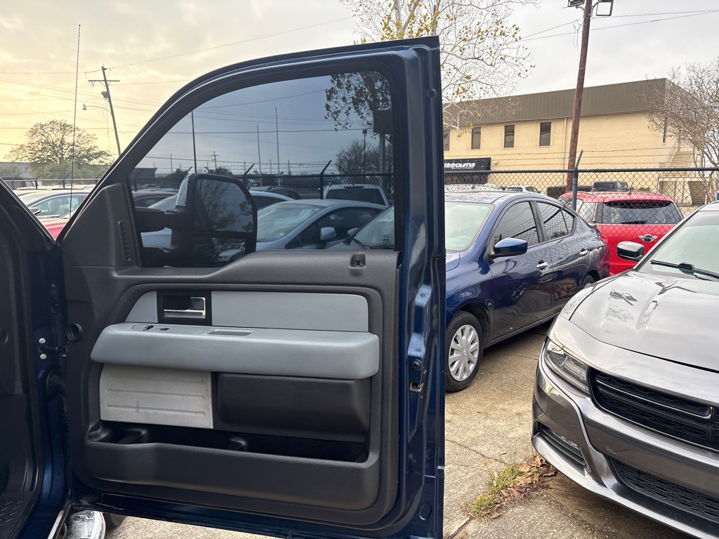 2013 Ford F-150 Image 25