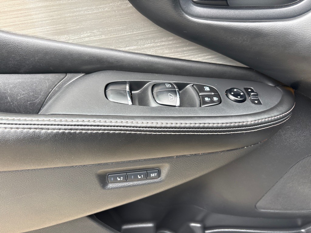 2017 Nissan Murano Image 15