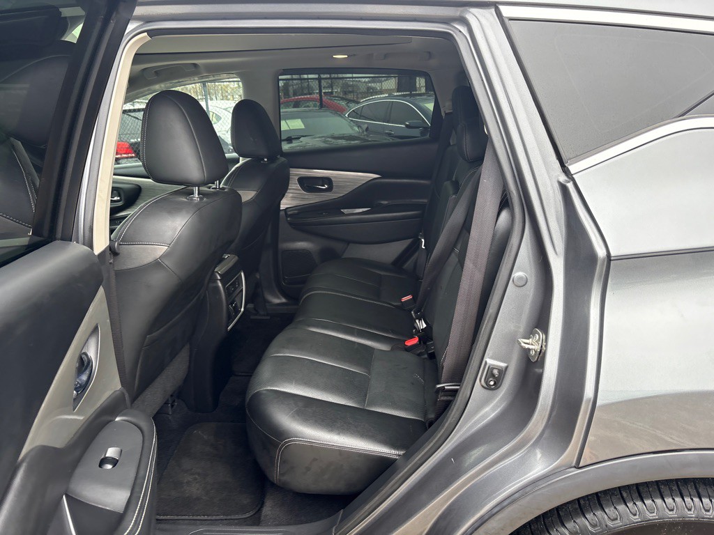 2017 Nissan Murano Image 16