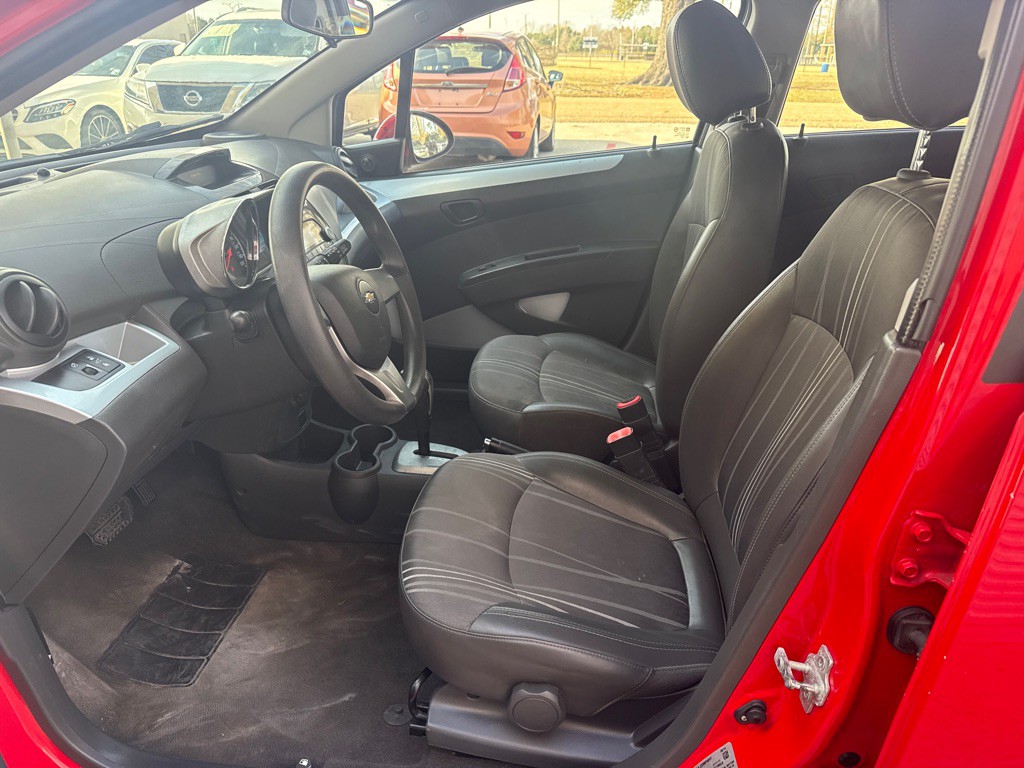 2015 Chevrolet Spark Image 9
