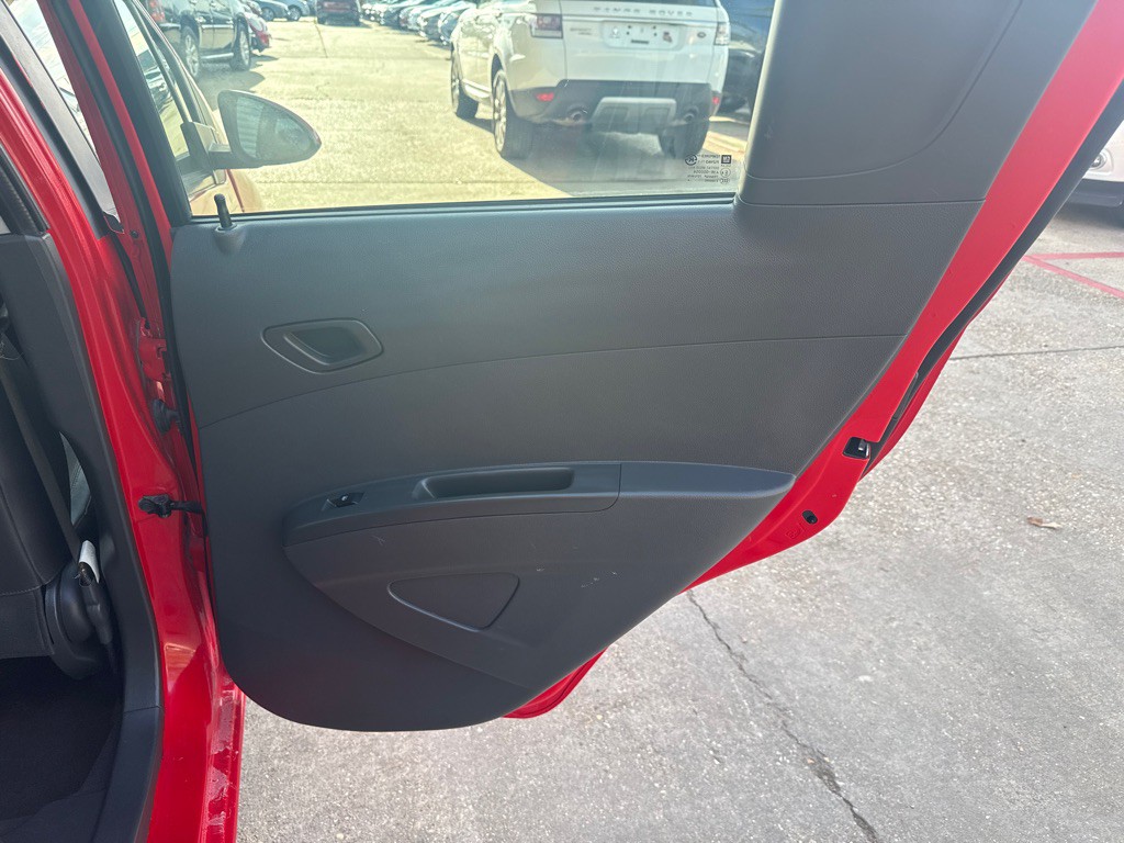 2015 Chevrolet Spark Image 13