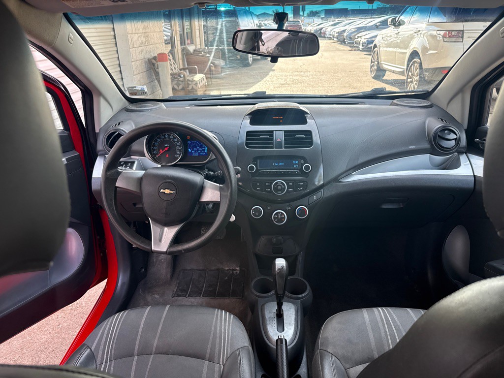 2015 Chevrolet Spark Image 22