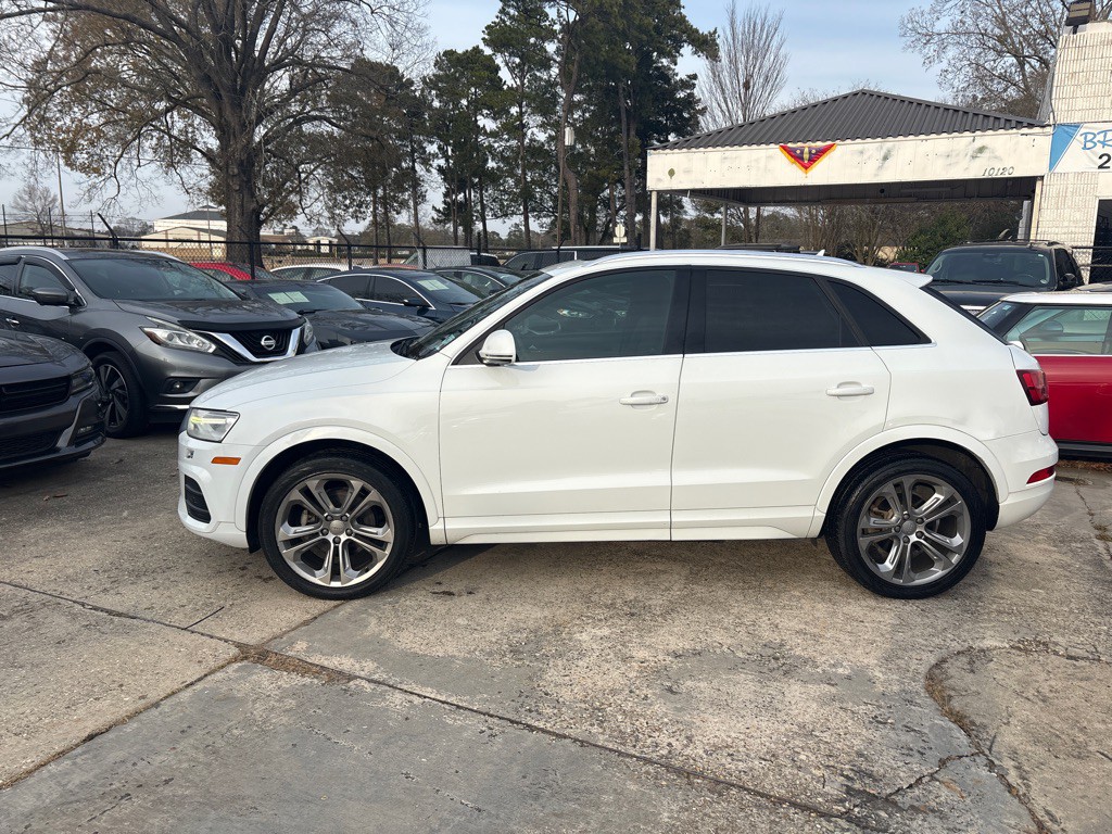 2016 Audi Q3 Image 2