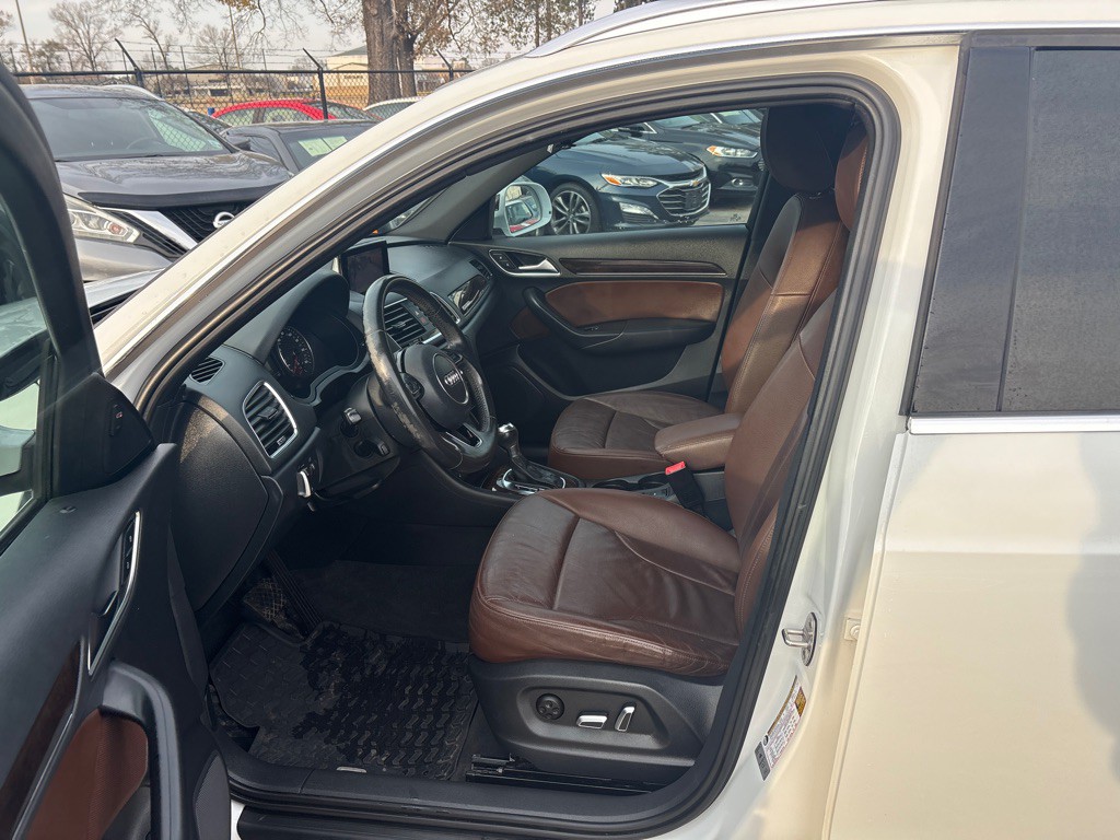 2016 Audi Q3 Image 9