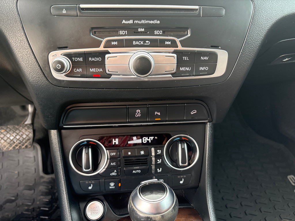 2016 Audi Q3 Image 11