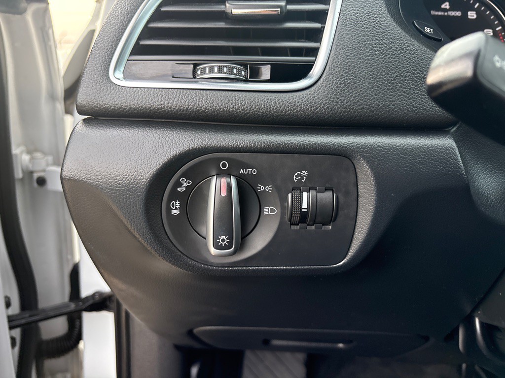 2016 Audi Q3 Image 15