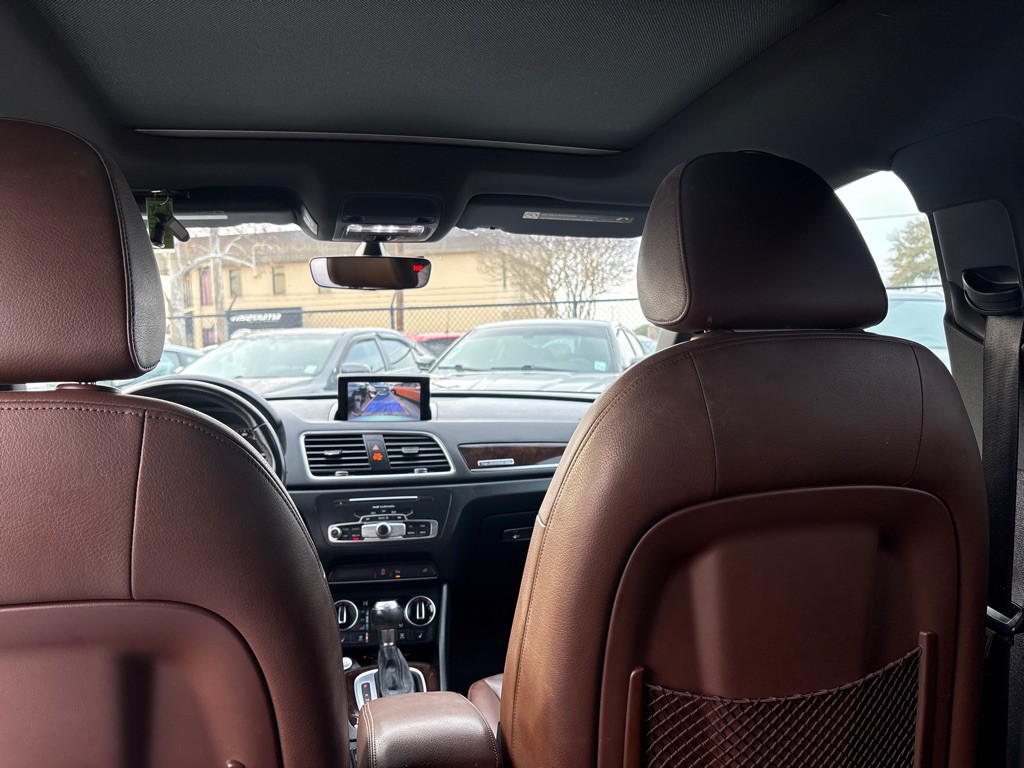 2016 Audi Q3 Image 19