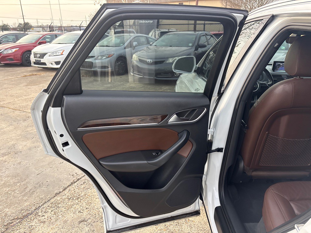 2016 Audi Q3 Image 20