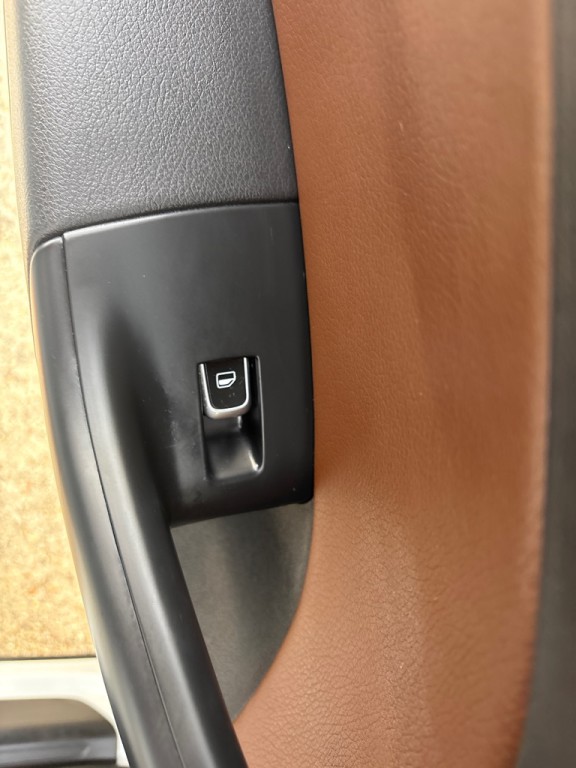 2016 Audi Q3 Image 21