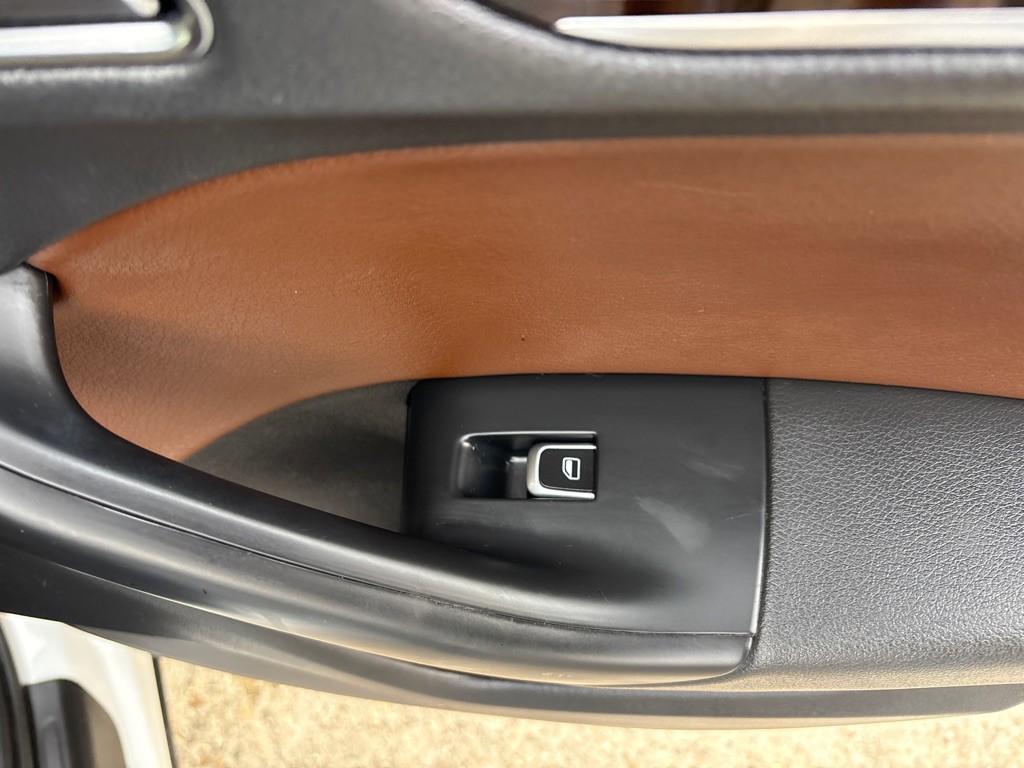 2016 Audi Q3 Image 25