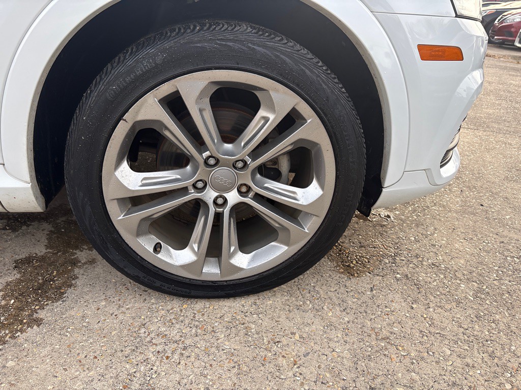 2016 Audi Q3 Image 30