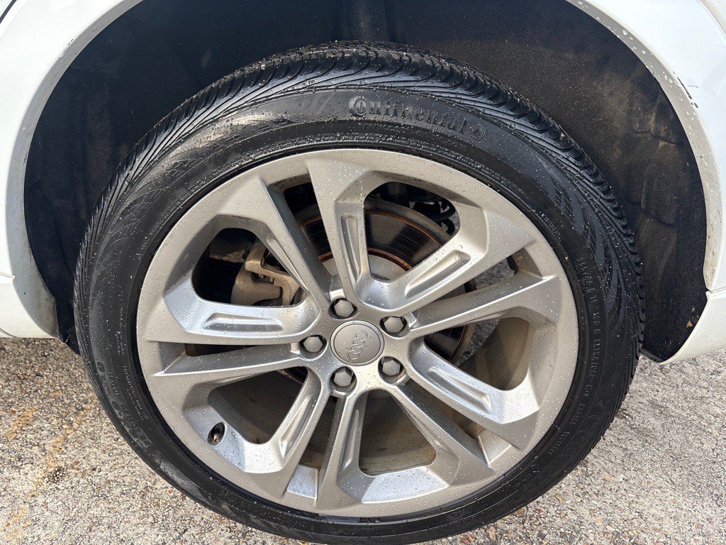 2016 Audi Q3 Image 34