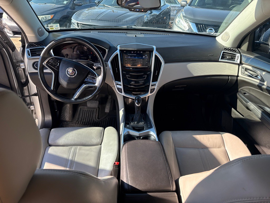 2016 Cadillac SRX Image 12