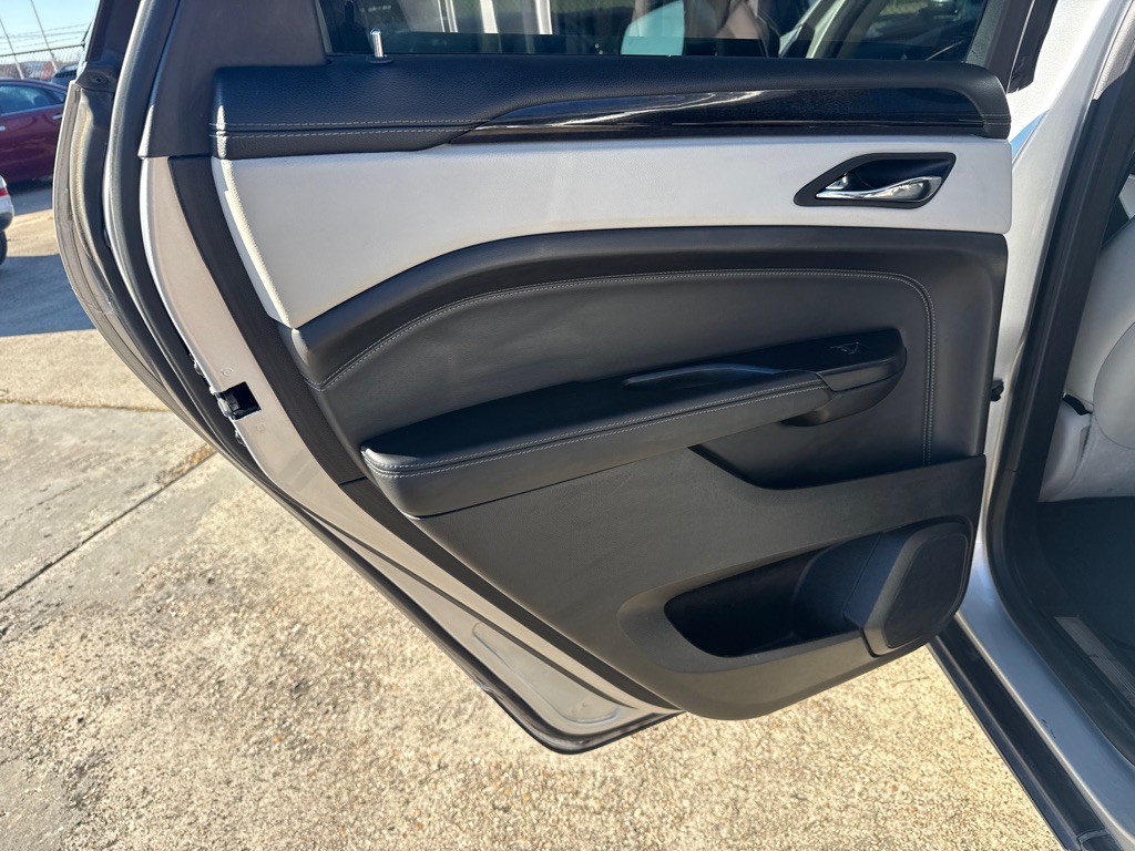 2016 Cadillac SRX Image 21