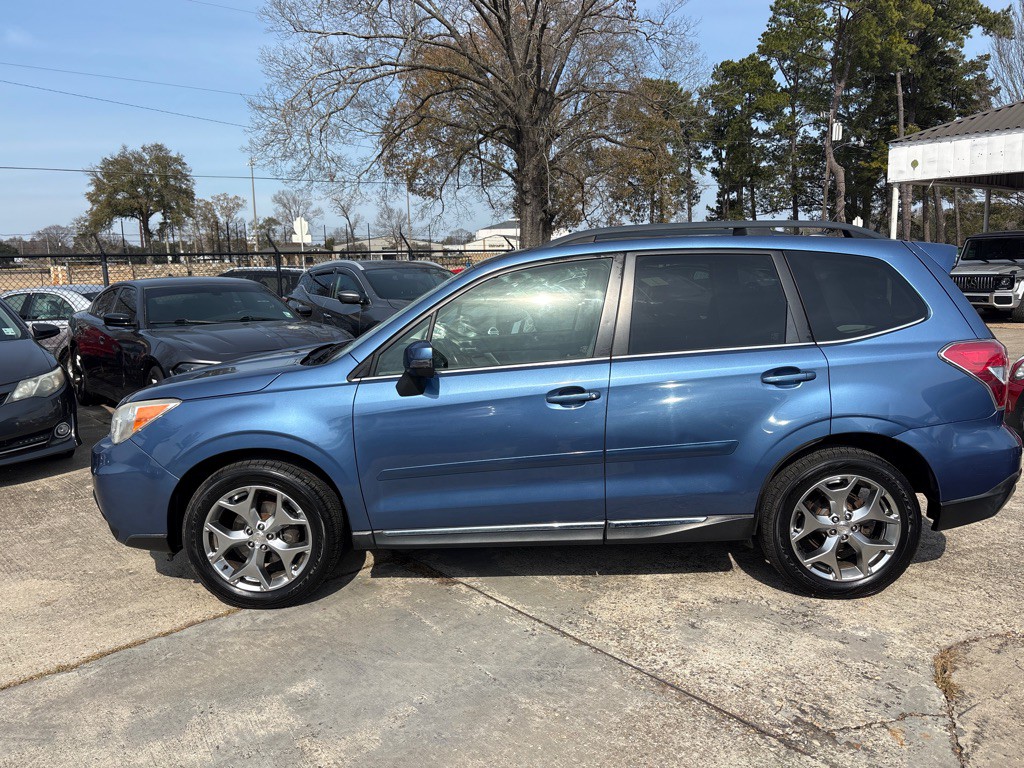 2015 Subaru Forester Image 2