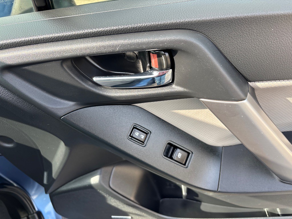 2015 Subaru Forester Image 27