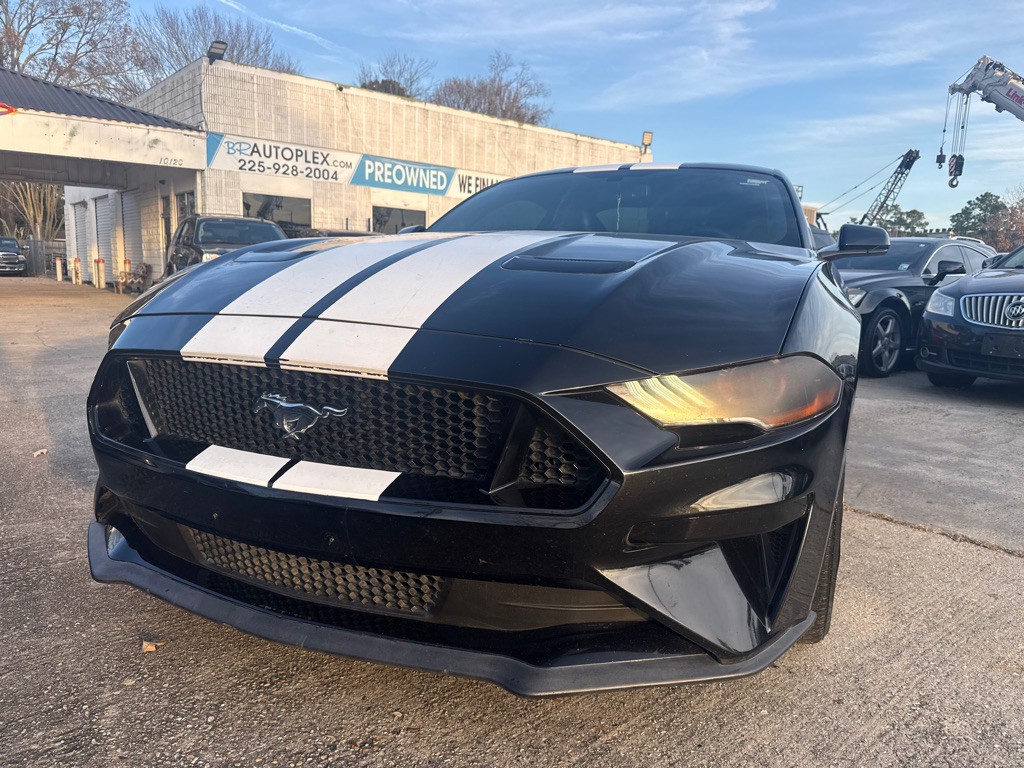 2018 Ford Mustang Image 2