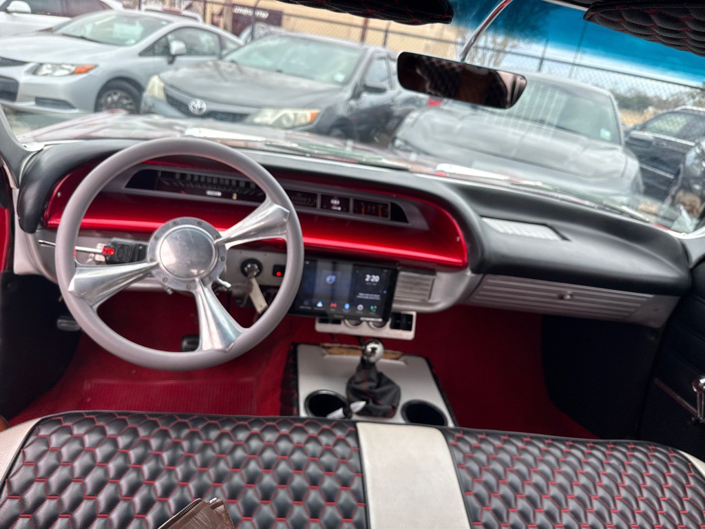 1963 Chevrolet Impala Image 11