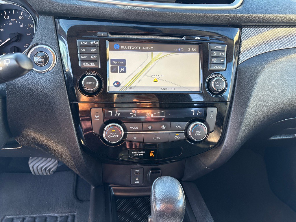 2014 Nissan Rogue Image 11