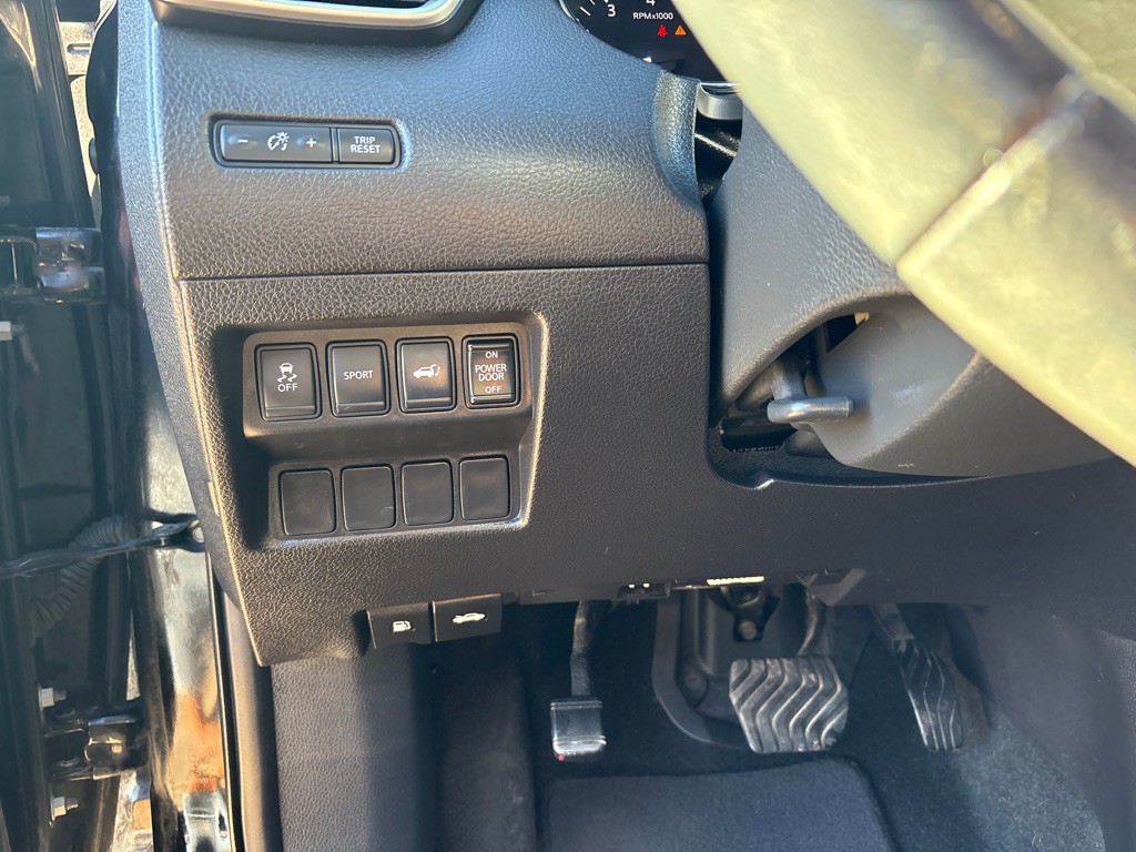 2014 Nissan Rogue Image 14