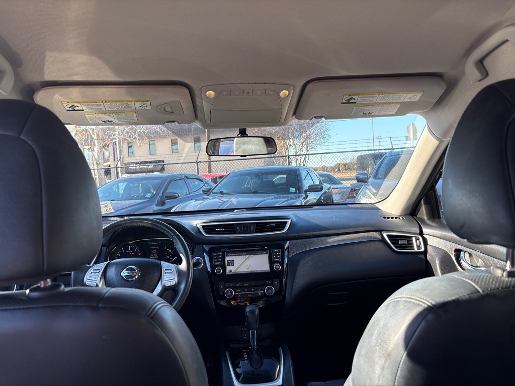 2014 Nissan Rogue Image 18