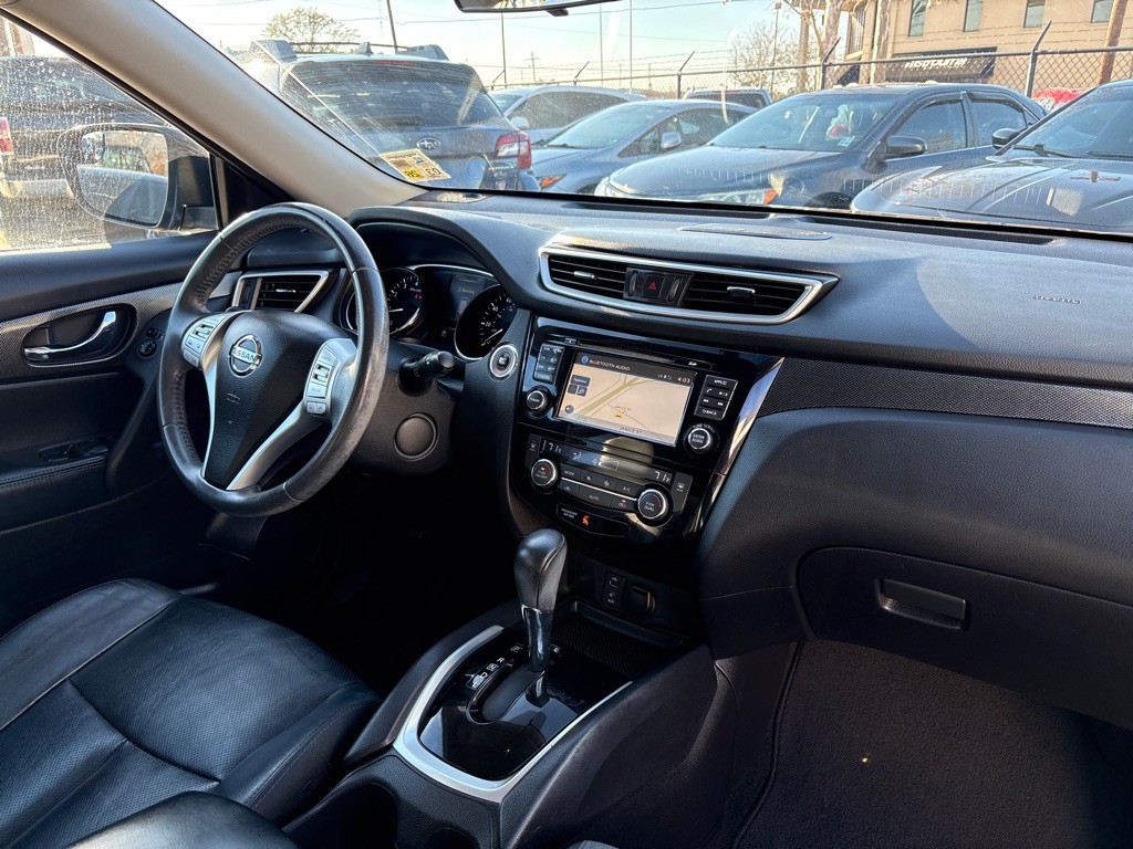 2014 Nissan Rogue Image 26