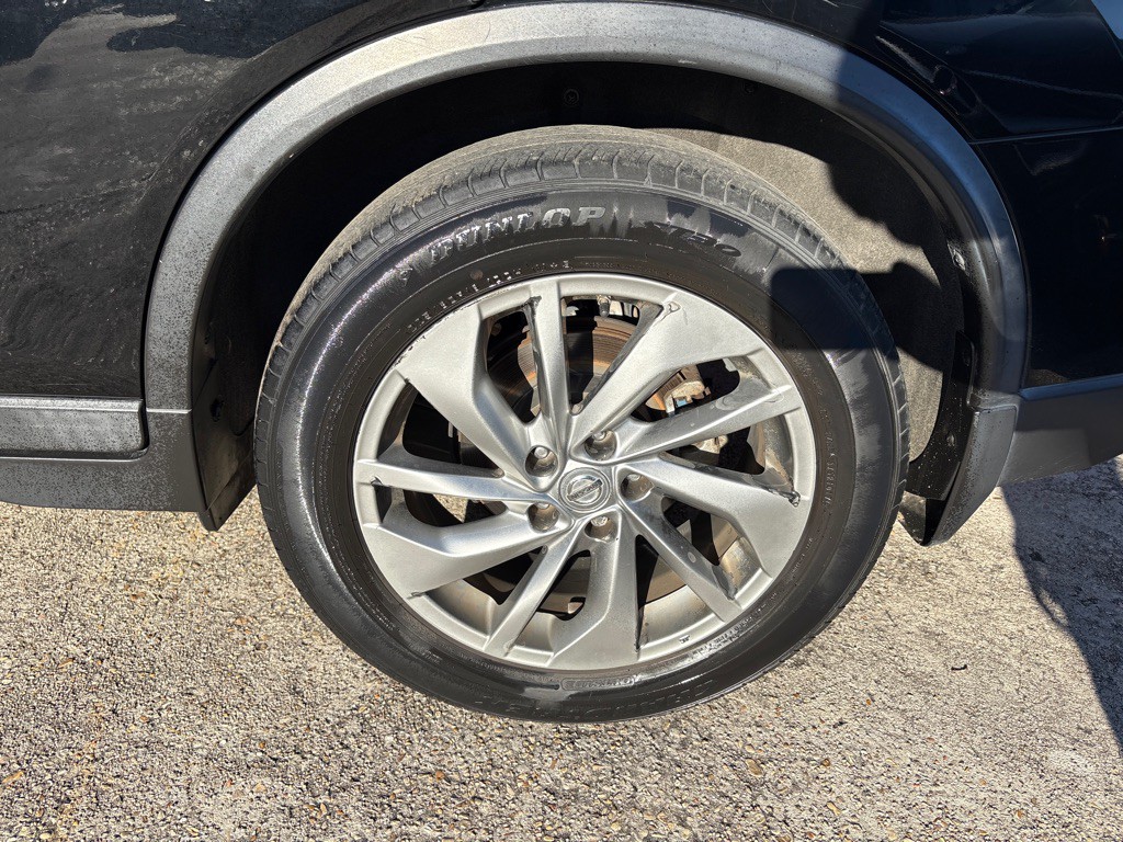 2014 Nissan Rogue Image 33