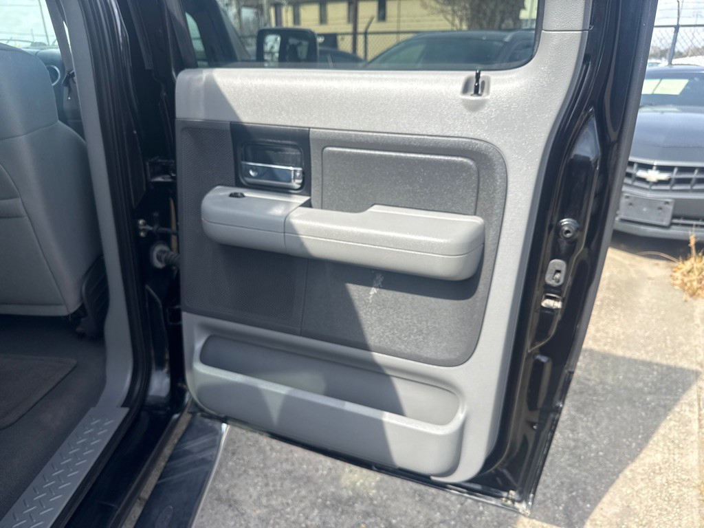 2007 Ford F-150 Image 22