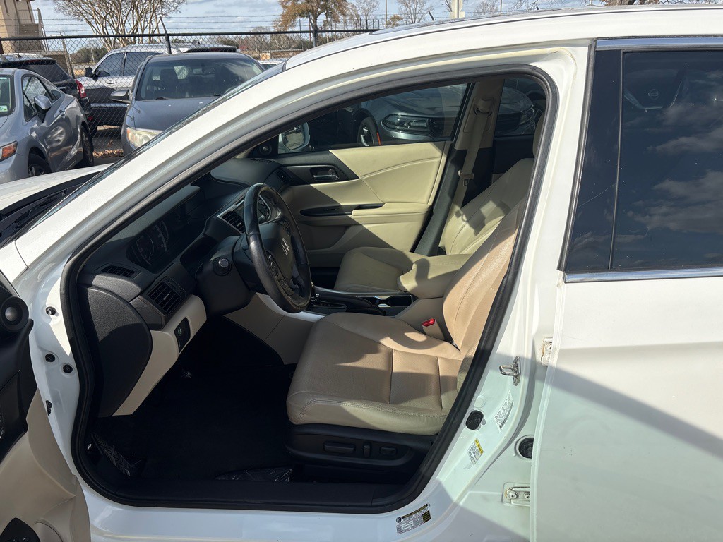 2014 Honda Accord Image 9