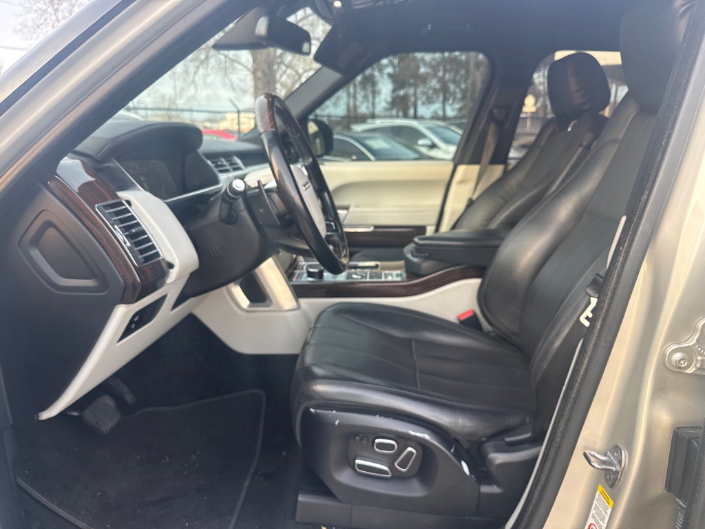 2014 Land Rover Range Rover Image 10