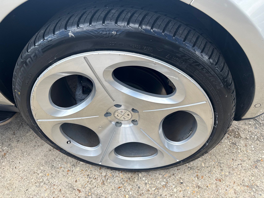 2014 Land Rover Range Rover Image 36