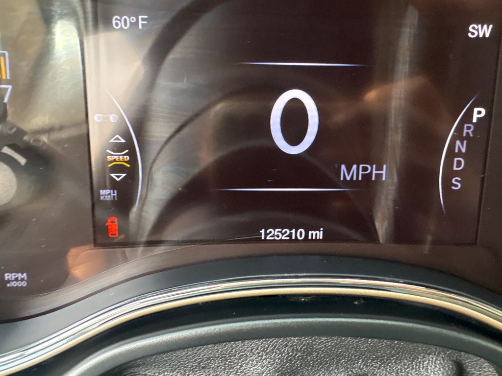 2015 Jeep Grand Cherokee Image 13