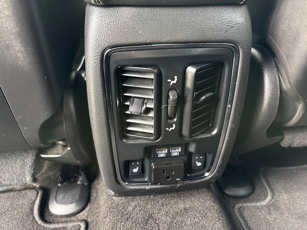 2015 Jeep Grand Cherokee Image 18