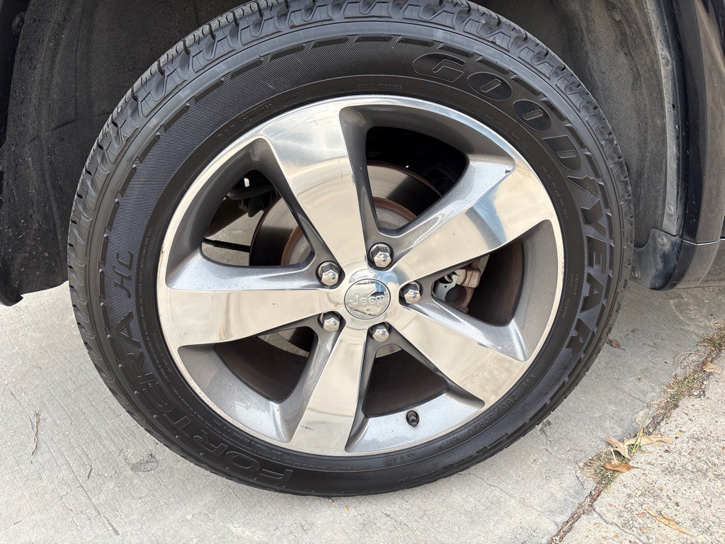 2015 Jeep Grand Cherokee Image 31