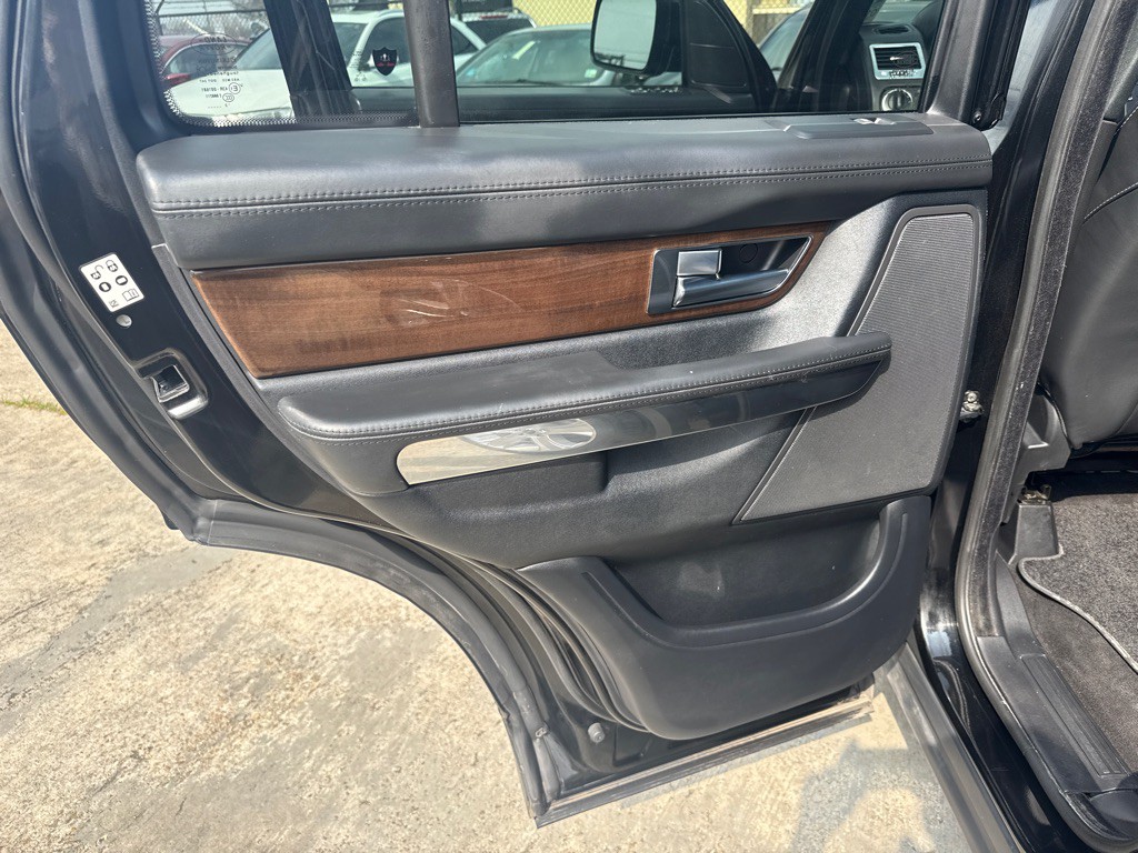 2013 Land Rover Range Rover Sport Image 24