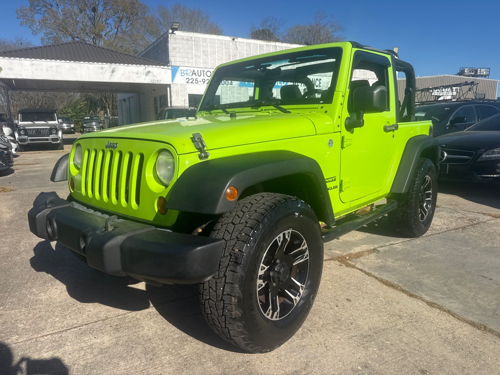 2012 Jeep Wrangler Image 2