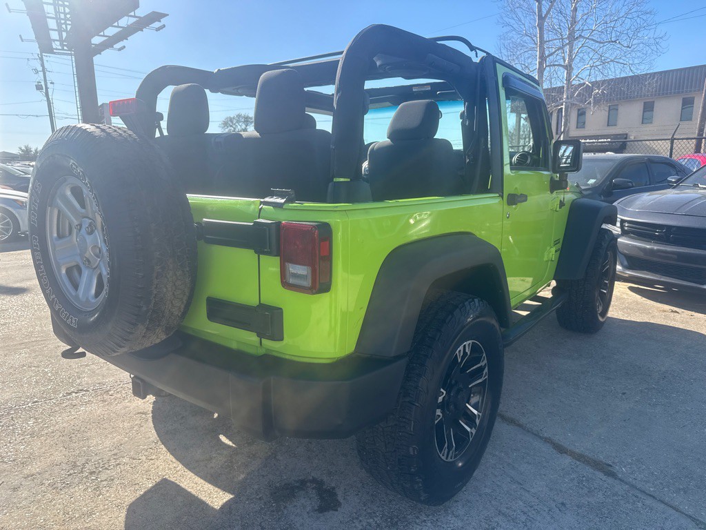 2012 Jeep Wrangler Image 6