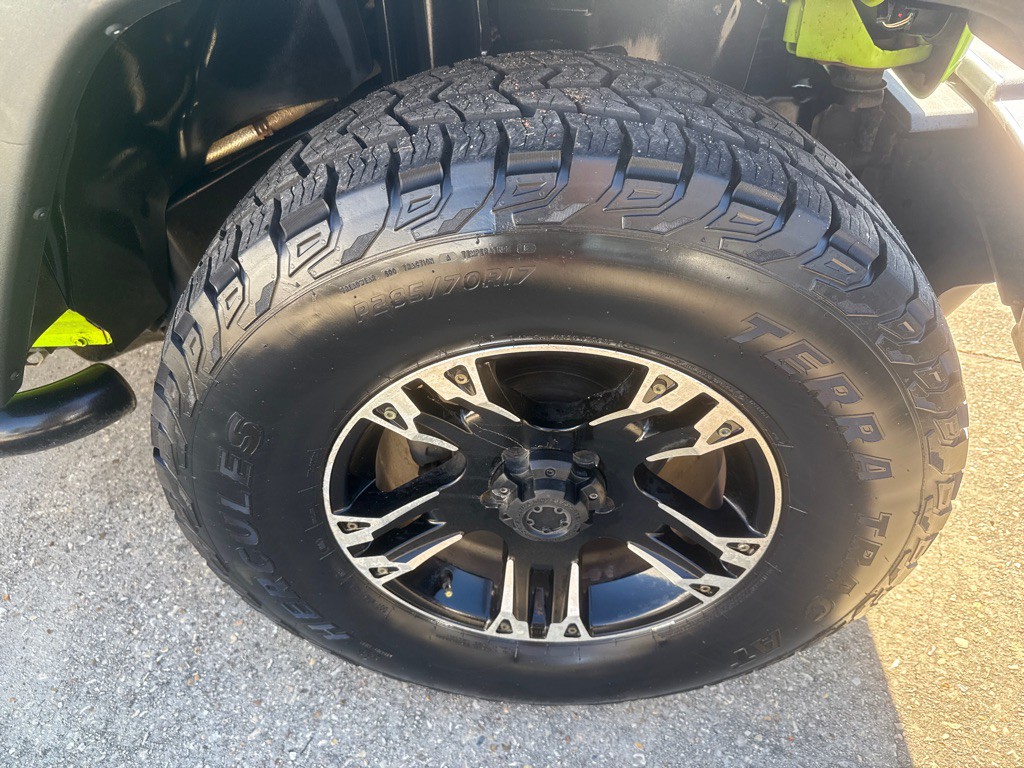 2012 Jeep Wrangler Image 26