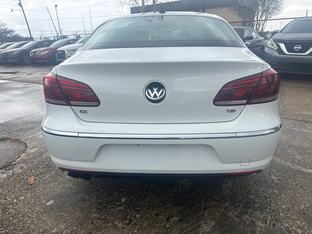 2017 Volkswagen CC Image 7
