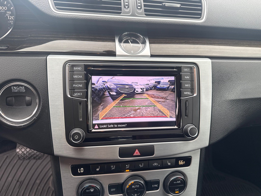 2017 Volkswagen CC Image 15