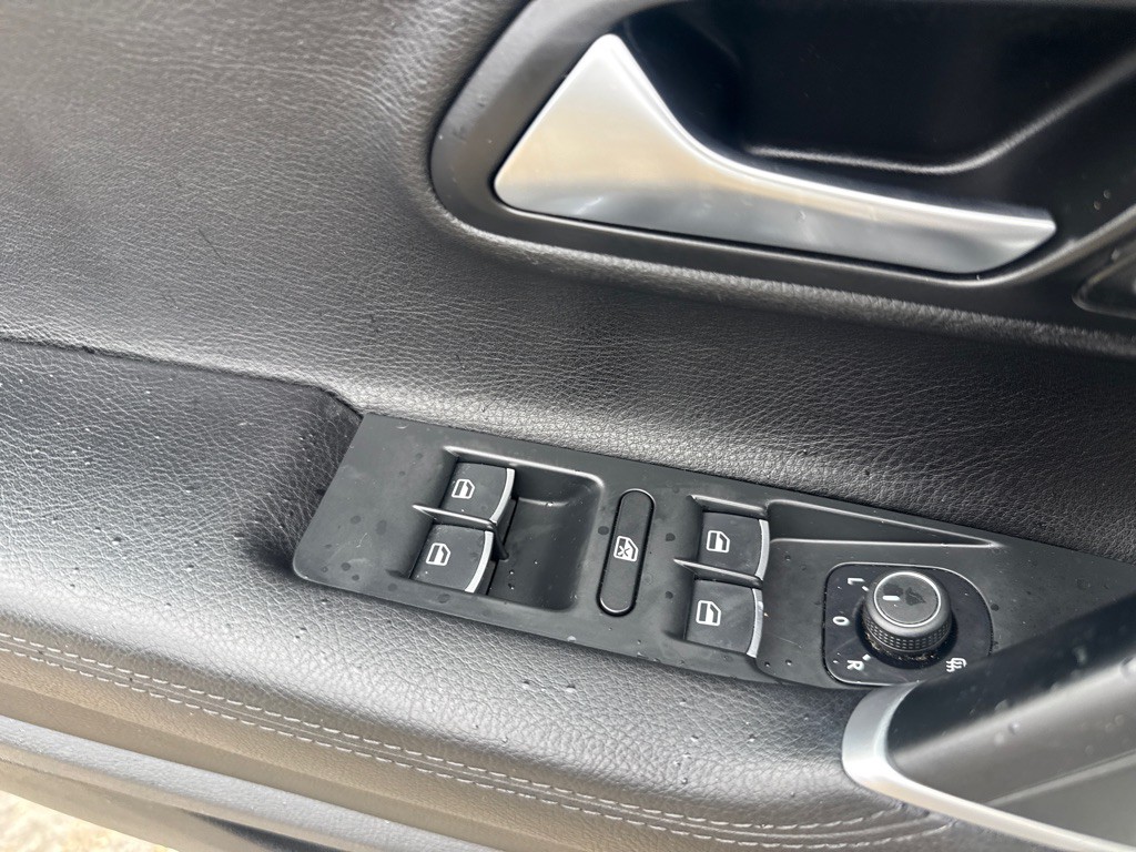 2017 Volkswagen CC Image 20