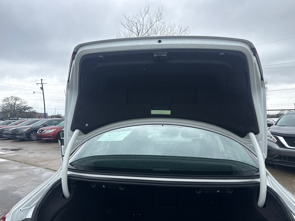 2017 Volkswagen CC Image 23