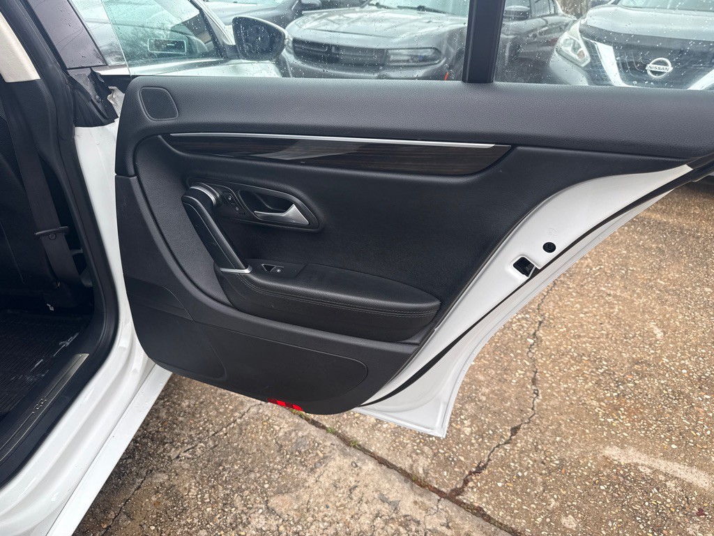 2017 Volkswagen CC Image 26