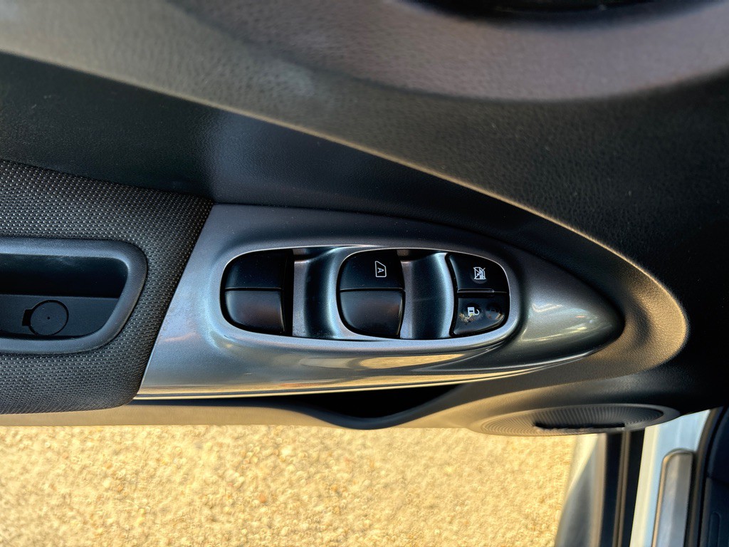 2014 Nissan Juke Image 14