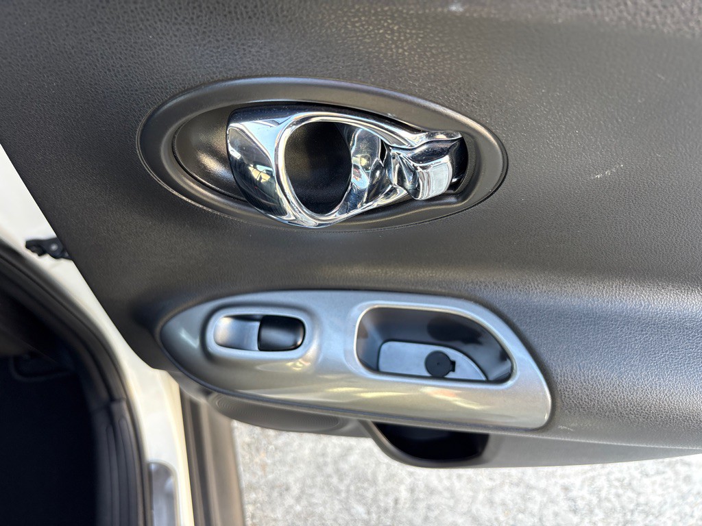 2014 Nissan Juke Image 22