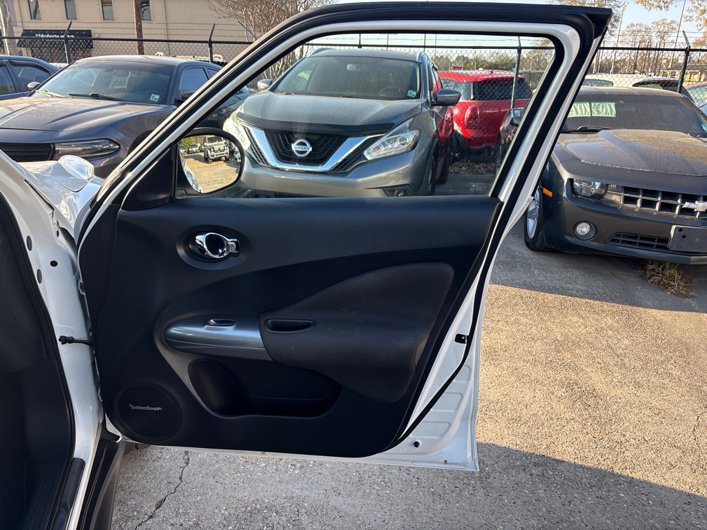 2014 Nissan Juke Image 25