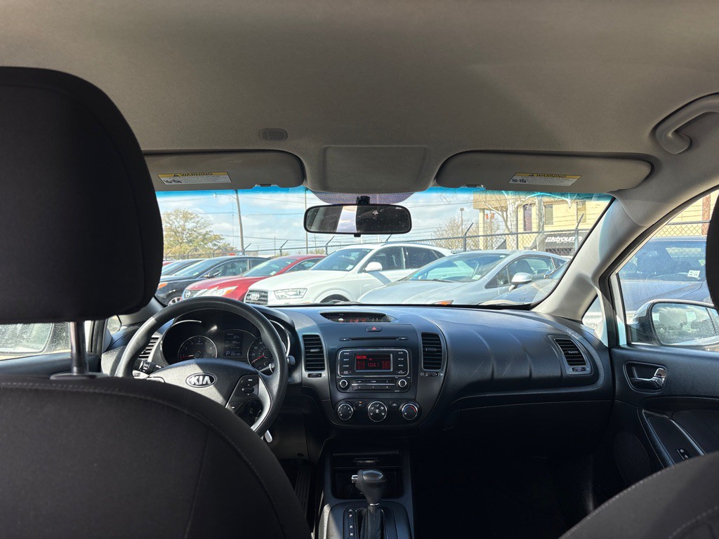 2014 Kia Forte Image 17
