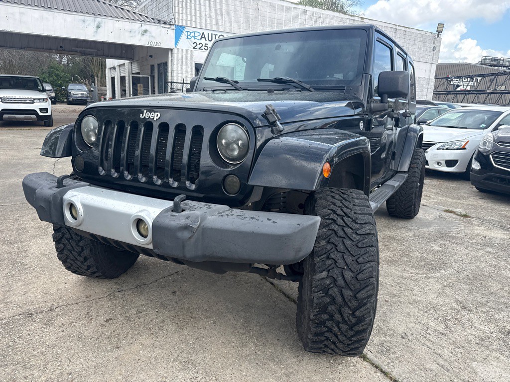 2013 Jeep Wrangler Unlimited Image 2