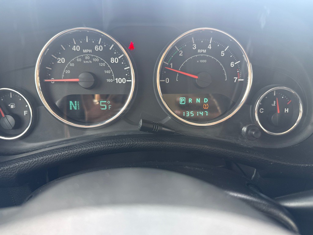 2013 Jeep Wrangler Unlimited Image 24