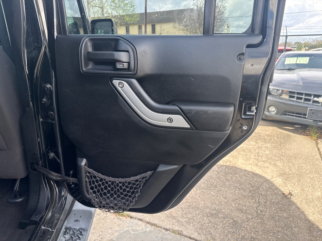 2013 Jeep Wrangler Unlimited Image 30